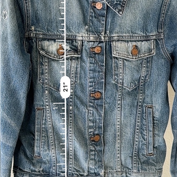Madewell Distressed Denim Jacket Large Pre-Loved - Picture 4 of 13